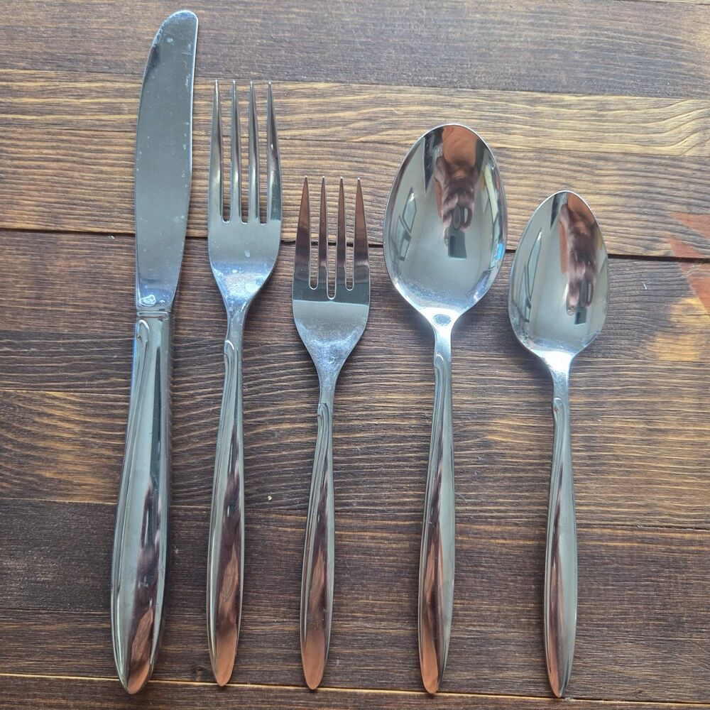 Vintage Oneidacraft Deluxe Delmar Taper 44 Pc Stainless Flatware Set Oneida